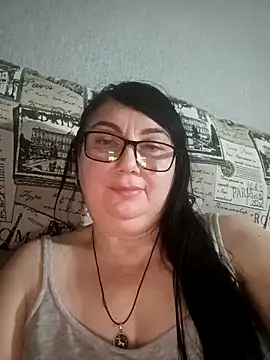 Show modela MariSwan222 na web-kameri