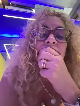 Chat +18 de Elmangotaoro1 ao vivo