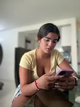 Chat +18 de Kaily_Sweet16 ao vivo