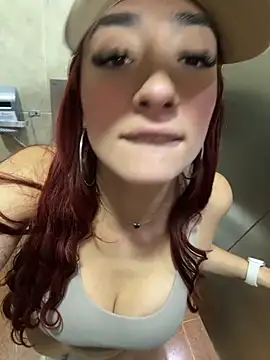 ariiel_ Live XXX Chat