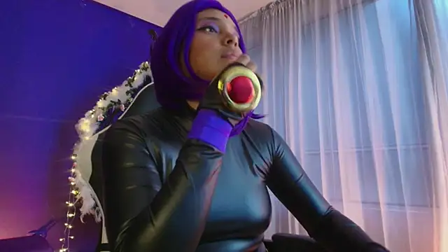 Chat XXX en directo de Emmapark_