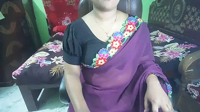 XXX chat uživo modela BengaliQueenStar