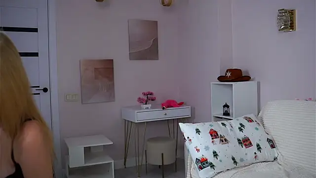 SunnivaCovil – Live XXX-chat