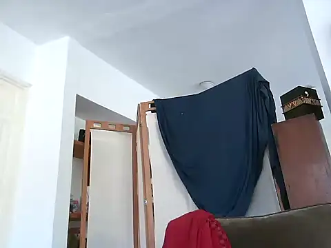 Živý XXX chat TheGirlWhoStandsUp