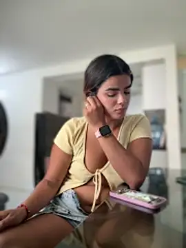 Kaily_Sweet16のウェブカメラショー