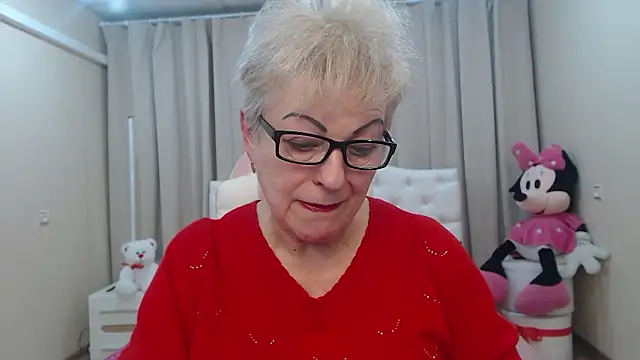 Chat +18 de KayleSmoll ao vivo