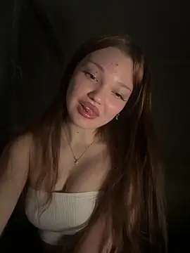 lunamuna_ live XXX chat