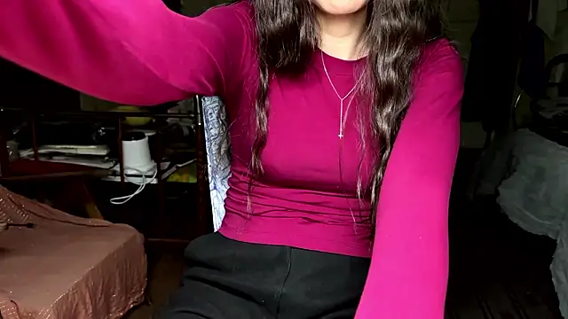 Chat +18 de Yesmymia ao vivo