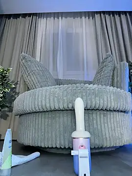 KirstieVegas 现场XXX聊天