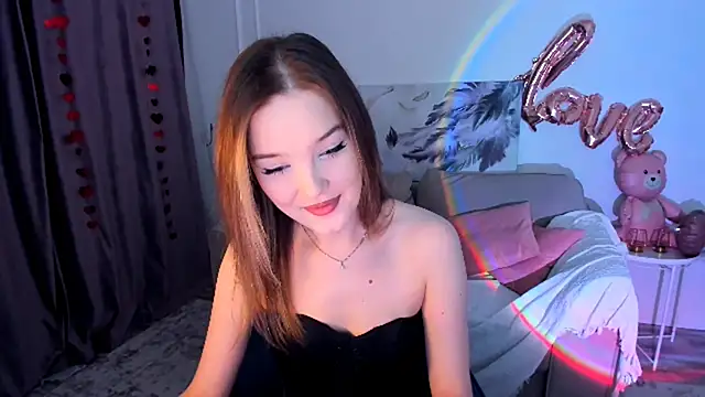 Chatroom XXX en direct de FloweryLove_1