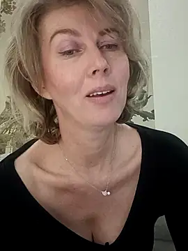 Sembang XXX Secara Langsung stellahere8