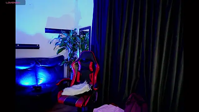 _sharlotte777's Live XXX Chat