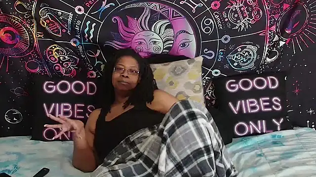 Show webcam de RENAESPLEASUREPALACE