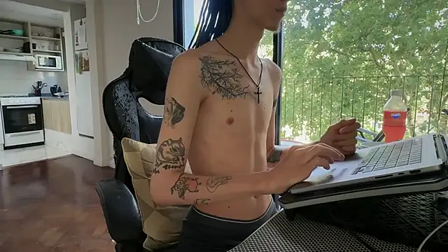 Den_BlueXx Chat XXX in diretta