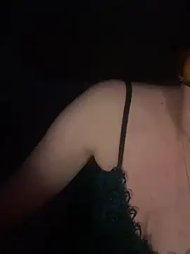 Flossy_VettieのライブXXXチャット