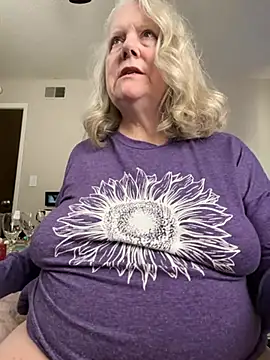 Živý XXX chat Kaitlyn_Winters