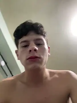 Andy12912 webkamerás műsora