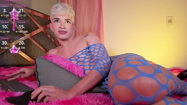 Show de Cherry_zayden_ na webcam