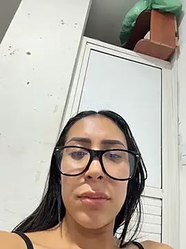 pregnant_sofii18 Show in webcam