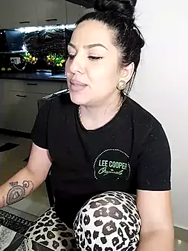 hot-babygirlのウェブカメラショー