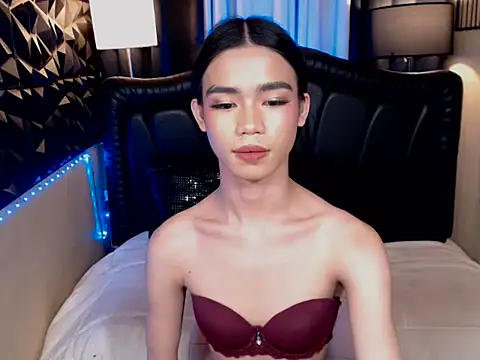 ItsurGirlMiana 网络视讯表演