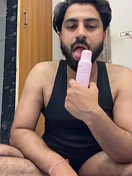 hottestboy03 网络视讯表演