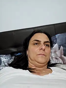 IsabelleCraft's Live XXX Chat