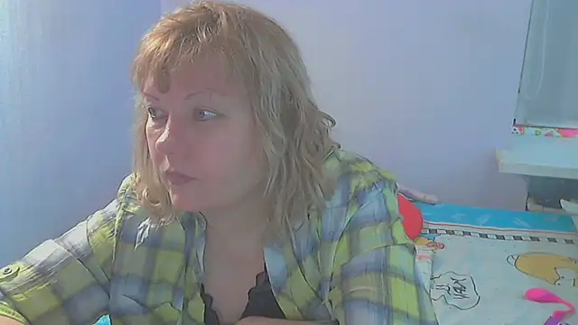 Lusi-777 Chat XXX in diretta