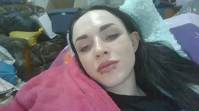 Czat XXX na żywo – Trinsy_Love