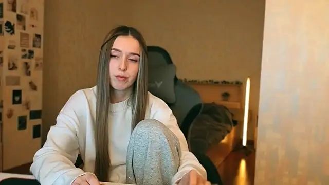 XXX chat uživo modela yourrdanceteacher