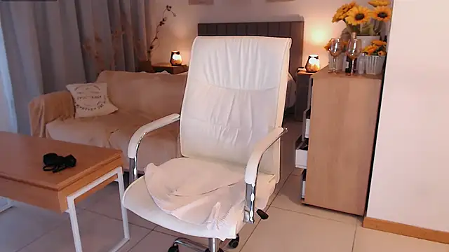 Živý XXX chat Tilly_Eliot