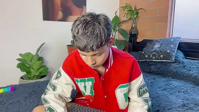 عرض كام Andy_Belier23