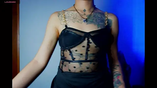 Онлайн чат XXX _sharlotte777