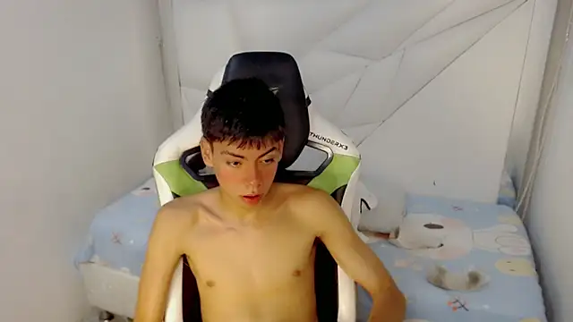 Liarr_ Live XXX Chat