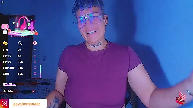 Chat XXX en directo de Yessi_rousse