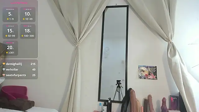 Chat +18 de Alessiiaa_ ao vivo