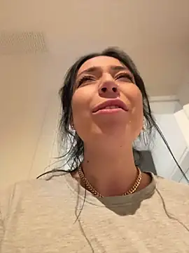 دردشة KimArts الجنسية المباشرة