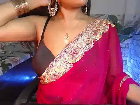 Chat XXX ao vivo de Naughtyy_stripgirl