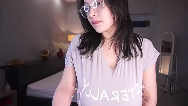 دردشة HannaHayles الجنسية المباشرة