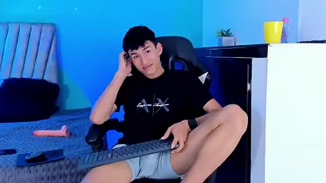 NicolasTorrez – Kamerová šou