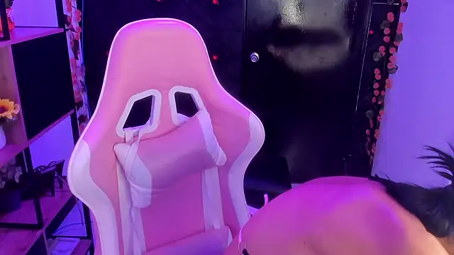 Chat XXX Live KarlaSlutSkinny__