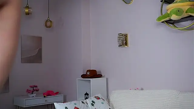 SunnivaCovil Live XXX Chat