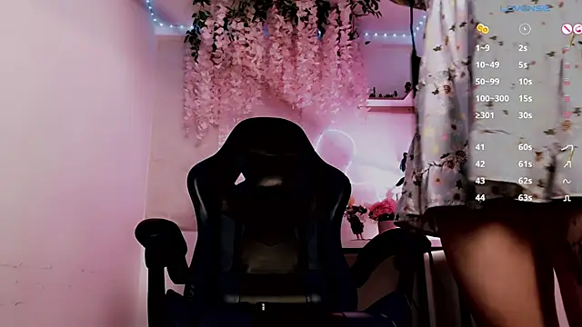 Živý XXX chat Lunyhose