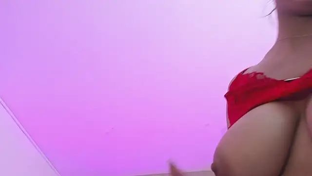 Živý XXX chat KaylieBrooks