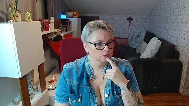 bigtits4you Live XXX Chat