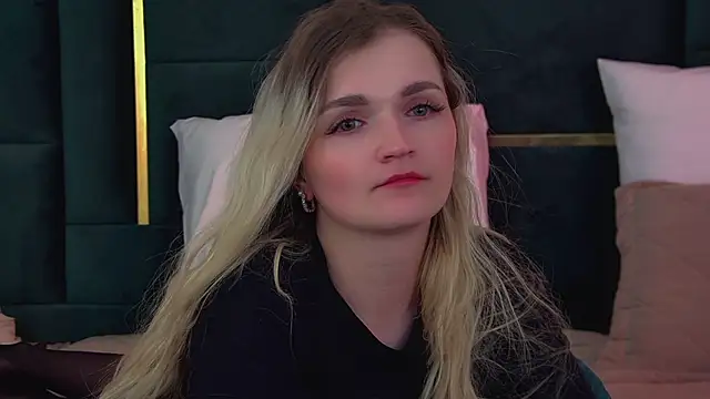 Chat +18 de AnnyRaii ao vivo