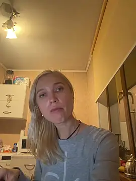 Онлайн чат XXX AngelJeni