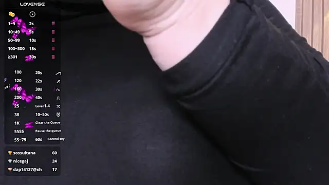 Salma_Haleemn Webbikameraesitys