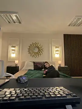 دردشة Zlata_Sky الجنسية المباشرة