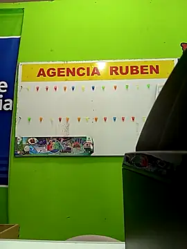 Beesametoda 라이브 XXX 채팅